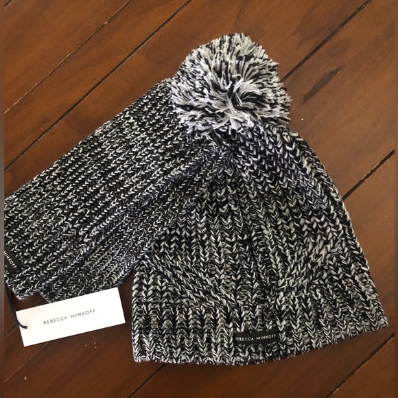 NWT Rebecca Minkoff Marled Black White Beanie Hat & Armwarmer Set Fingerless NEW - Picture 4 of 5